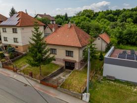 Prodej rodinného domu, 100 m², Březůvky