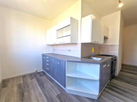 Pronájem bytu 3+1, 68 m², Bruntál, ul. Dolní