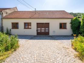 Prodej rodinného domu 3+1 a 1+1, 105 m², Blansko - Lažánky