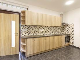 Prodej rodinného domu, 3+1, 581 m², Třemošná, ul. Americká