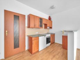 Pronájem bytu 1+kk v Pardubicích, ul. Dubová