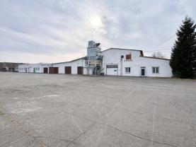 Pronájem skladu, 2098 m², Spytihněv