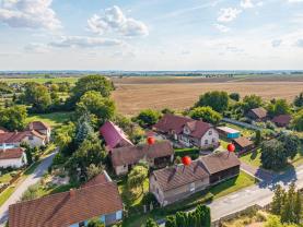 Prodej zemědělské usedlosti, 140 m², Chroustov