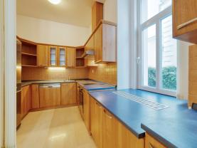 Pronájem bytu 3+kk, 96 m², Mariánské Lázně, ul. Třebízského