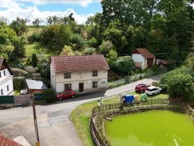 Prodej chalupy 4+1,102 m2, Křečov u Manětína