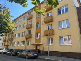 Prodej bytu 2+1, 55 m², Louny, ul. Fűgnerova