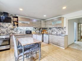 Prodej rodinného domu, 121 m², Měcholupy - Milošice
