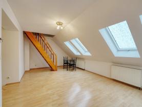 Prodej bytu 3+1, 80 m², Plzeň, ul. Plzenecká