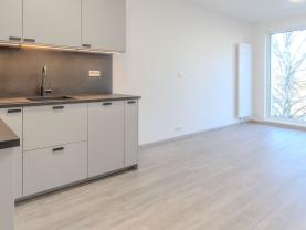 Prodej bytu 1+kk, 34 m², Zlín, ul. Nad Stráněmi