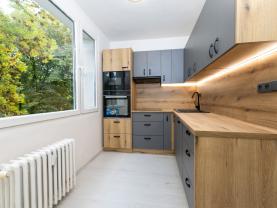 Prodej bytu 3+1, 78 m², Chomutov, ul. 17. listopadu