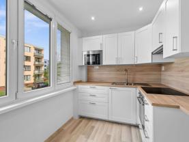 Prodej bytu 3+1, 76 m², Rakovník, ul. Průběžná