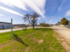 Prodej komerčního pozemku, 2221 m², Kuřim