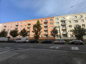 Prodej bytu 2+1, 59 m², Hradec Králové, ul. Puškinova