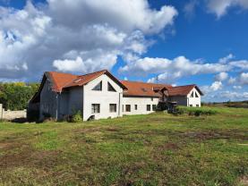 Prodej rodinného domu, Miskovice - Bylany, pozemek 2920 m2