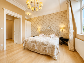 Prodej bytu 4+kk, 125 m², Karlovy Vary, ul. Krále Jiřího