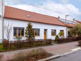 Pronájem bytu se zahradou 3+kk, 70 m² Pardubice, ul. Husova