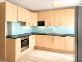 Pronájem bytu 3+kk, 84 m², Čelákovice, ul. Náměstí 5. května