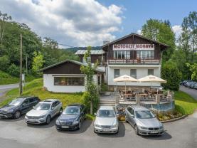 Prodej restaurace s ubytováním, 500 m², Plavy