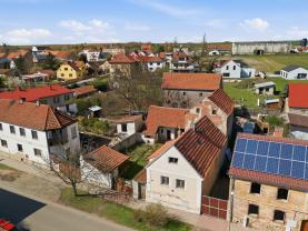 Prodej zemědělské usedlosti v Kněževsi, 617 m2, ul. Pražská