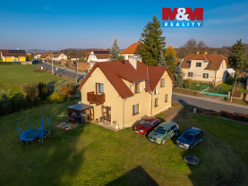 Prodej rodinného domu, 180 m², Lochovice