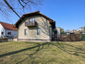 Prodej rodinného domu, 130 m², Lány, ul. Ke hřbitovu