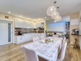 Prodej rodinného domu, 197 m², Horní Kozolupy