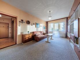 Prodej bytu 3+1, 67 m², Nová Role, ul. Rolavská
