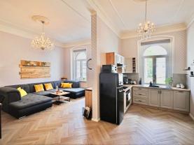 Prodej bytu 4+kk, 89 m², Karlovy Vary, ul. Sokolovská