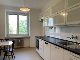 Pronájem bytu 2+1, 68 m², Zlín, ul. Lorencova