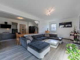 Prodej rodinného domu 4+kk, 96 m², Vintířov