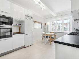 Prodej bytu 2+1, 74 m², Praha, ul. Jeseniova