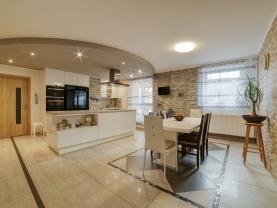 Prodej rodinného domu, 252 m², Planá u Mar. Lázní - Týnec