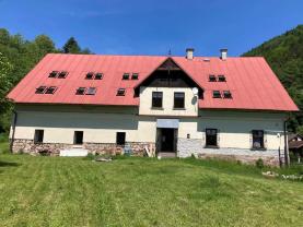 Pronájem chalupy, 639 m², Bernartice