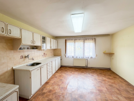 Prodej rodinného domu, 120 m², Krasov