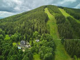 Prodej hotelu, penzionu, 1000 m², Vrchlabí