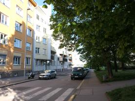 Pronájem bytu 1+kk, 28 m², Praha, ul. Kašparovo náměstí