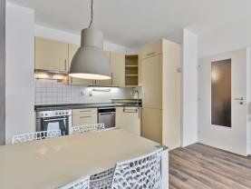 Pronájem bytu 2+kk, 52 m², Hostivice, ul. B. Němcové