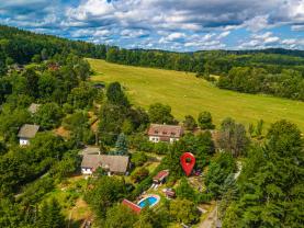 Prodej pozemku k bydlení s chatou, 858 m², Radeč