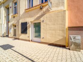 Pronájem obchod a služby, 109 m², Plzeň, ul. Radyňská