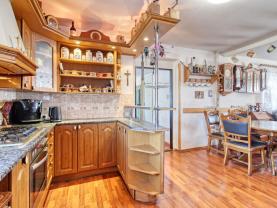 Prodej vícegeneračního domu, 253 m², Křimov