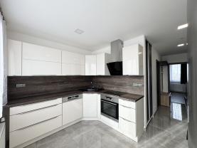 Prodej bytu 2+1, 47 m², České Budějovice, ul. Mánesova