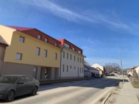 Pronájem bytu 1+kk, 30 m², Předklášteří, s parkovacím místem