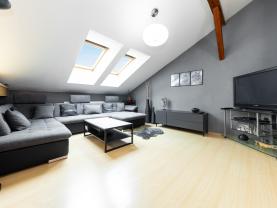Prodej bytu 3+kk, 95 m² + galerie 9 m², Brno, ul. Klusáčkova