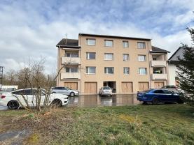 Prodej bytu 3+1, 73 m², Dobev