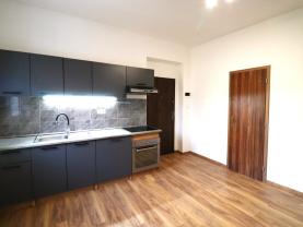 Pronájem bytu 1+1, 36 m², Karlovy Vary, ul. Sokolovská