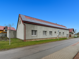 Prodej rodinného domu, 108 m², Zachrašťany