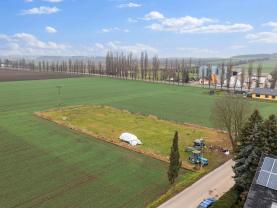 Prodej pozemku k bydlení, 1953 m², Dolany