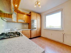 Prodej bytu 4+1, 77 m², Sokolov, ul. Atletická