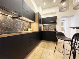 Prodej bytu 2+1, 51 m², Karlovy Vary, ul. Tržiště