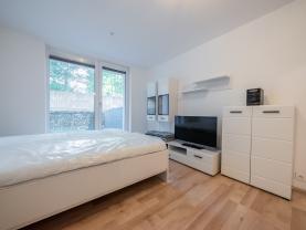 Prodej bytu 1+1, 25 m², Rosice